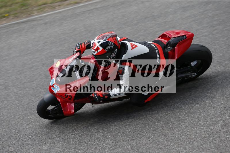 /09 19.04.2026  Caremotion get faster ADR/Gruppe gelb/62